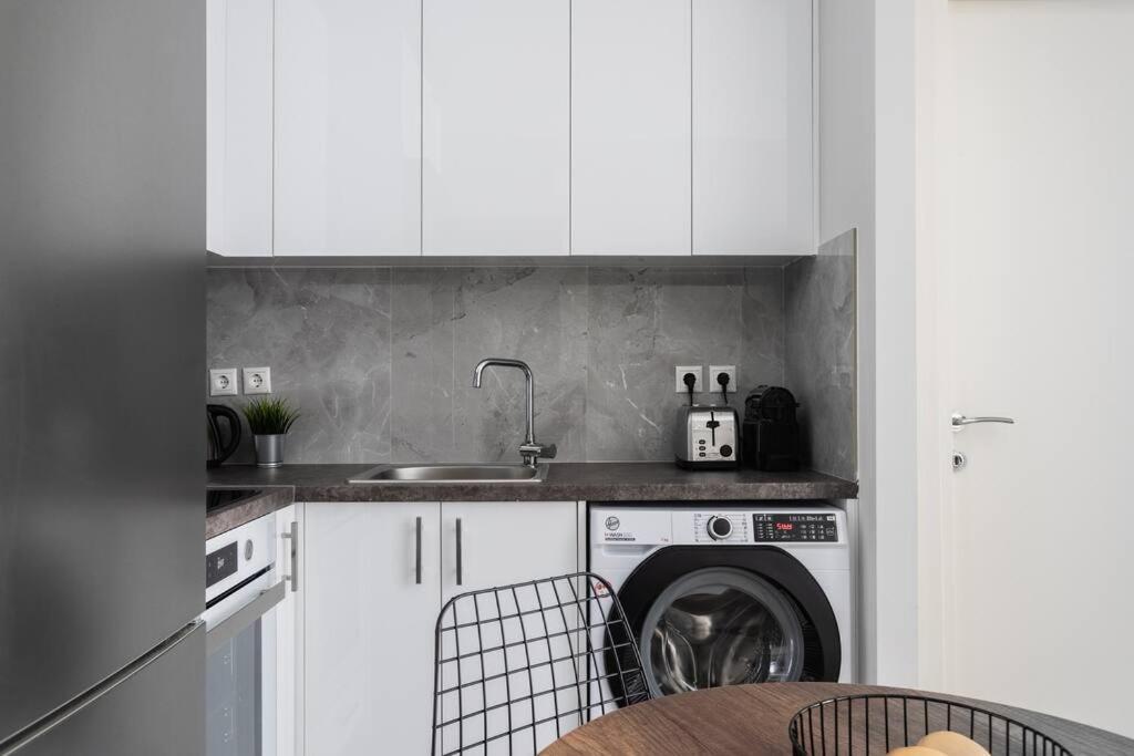 Sublime 1Br Apartment In Koukaki By Upstreet Athènes Extérieur photo